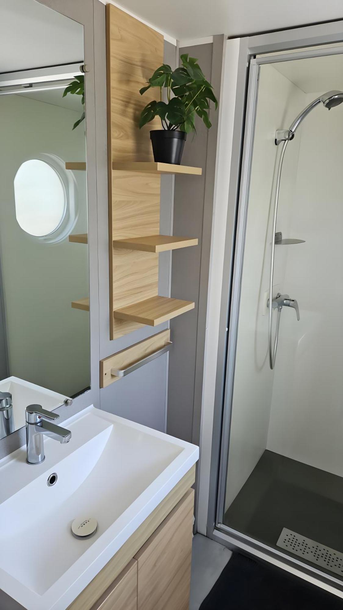 Modern 6P Tiny Solhouse 6 - Near Groningen Villa Kropswolde Buitenkant foto
